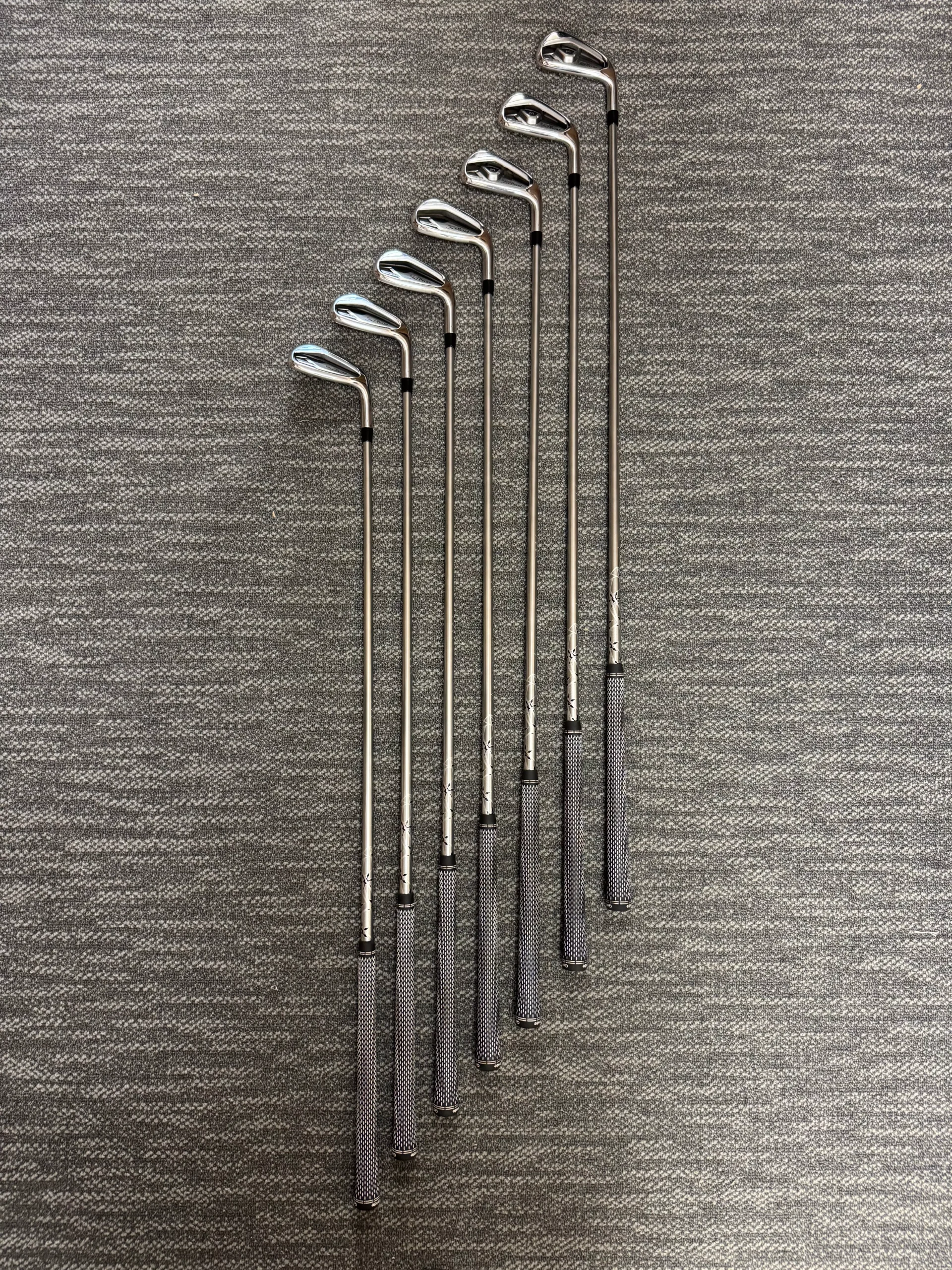 (Second Hand) Titleist T300 2021 5-W (7PC) Iron Set RH